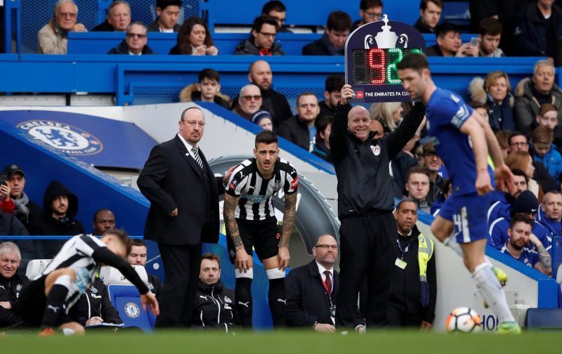 Jose Mourinho Indicates Towards New Contract For Luke Shaw Jose Mourinho Indicates Towards New Contract For Luke Shaw
