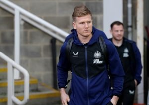 matt-ritchie-arriving-at-st-james-park-before-newcastle-united-play-cambridge-united-in-the-fa-cup-2022